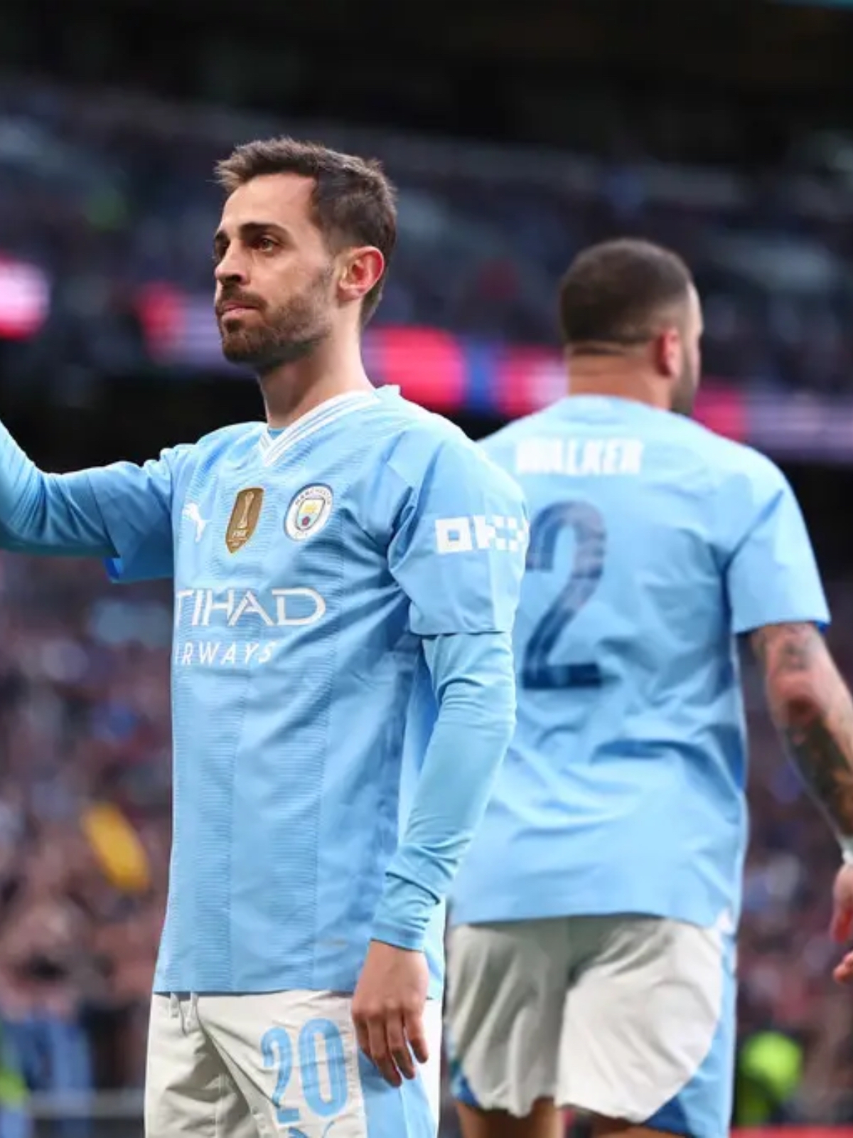 包含巴黎圣日耳曼今夜单刀错失，志在足总杯名次提升，赛场秩序良好，轮换策略成焦点的词条