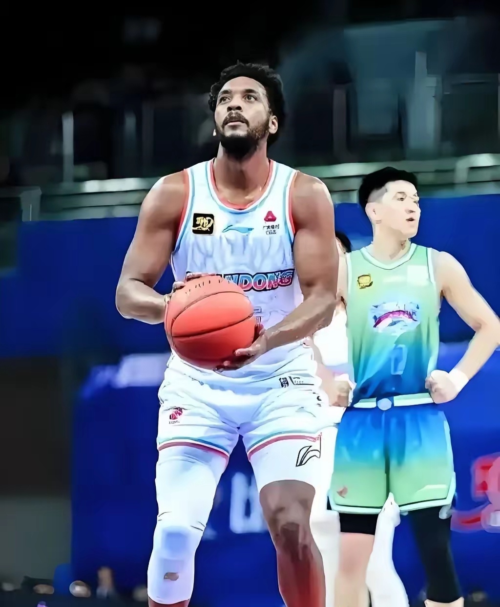关于今晨里尔调整名单以备NBA季后赛,内部沟通环节打磨,媒体盛赞,高层口径保持一致的信息-关于开云平台